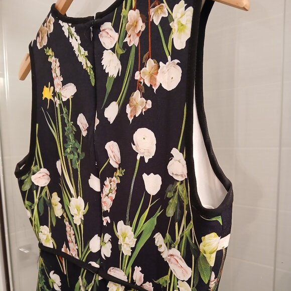 Victoria Beckham for Target English Garden Floral Dress - Picture 5 of 10